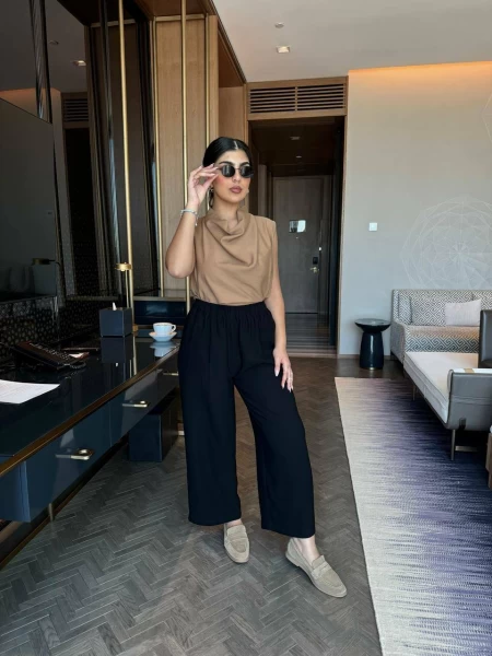 Beige Linen Blouse & Black Crepe Trousers IB1029